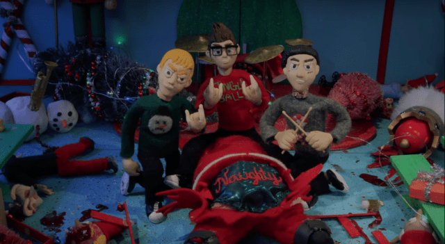 blink-182 – Not Another Christmas Song (Official Video)